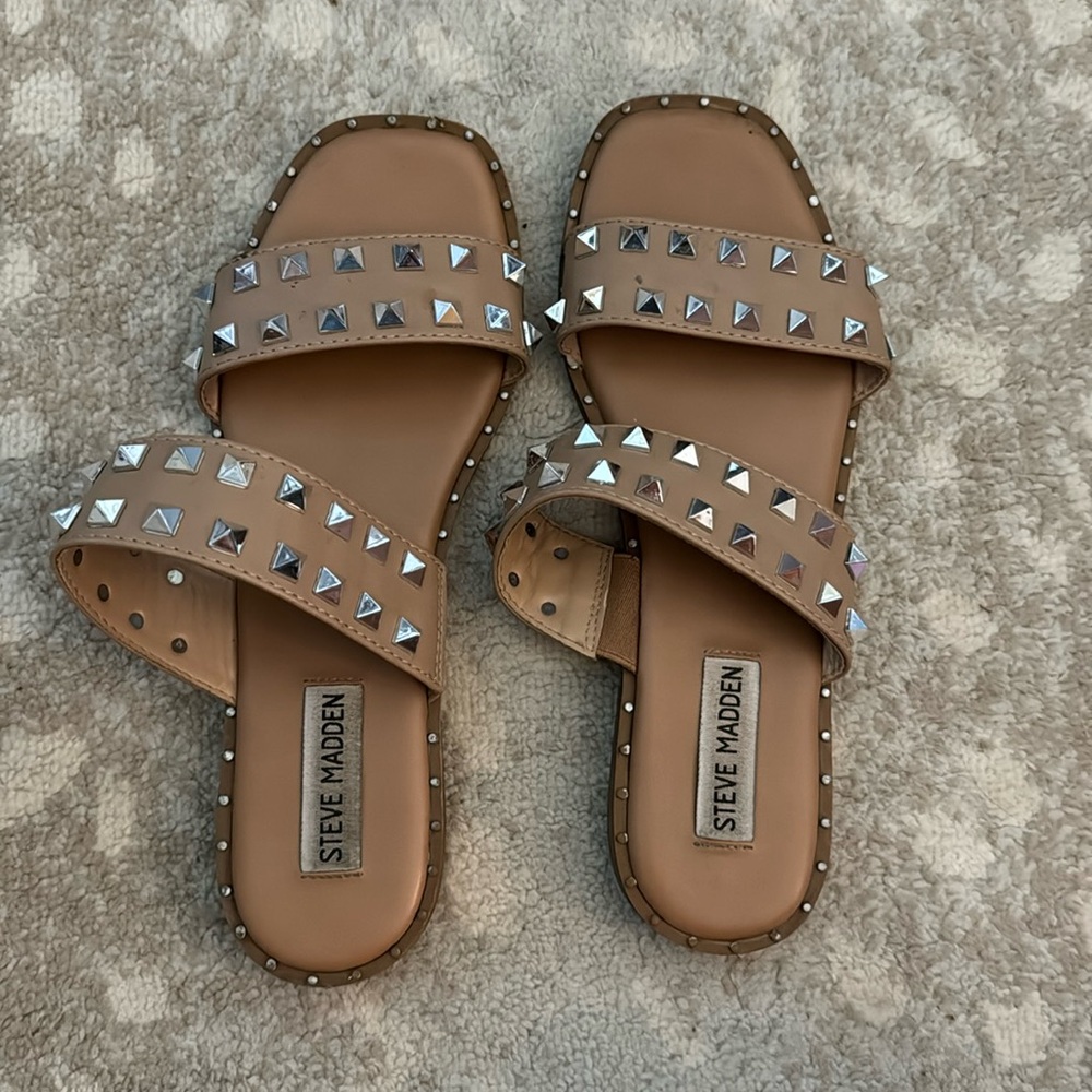 Steve Madden sandals